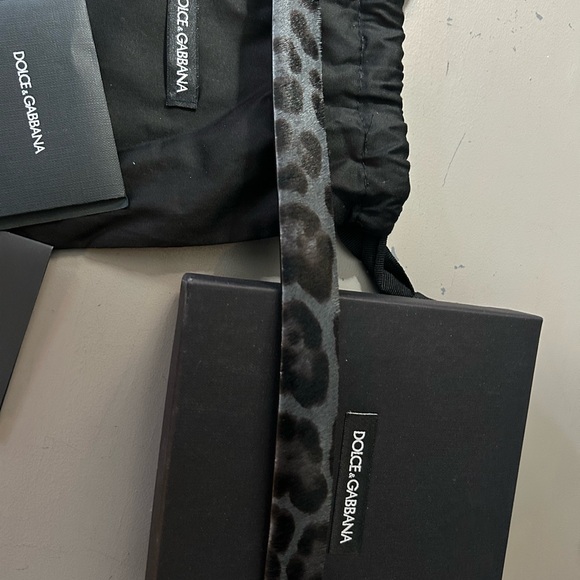 Dolce and Gabbana belt - Picture 5 of 8